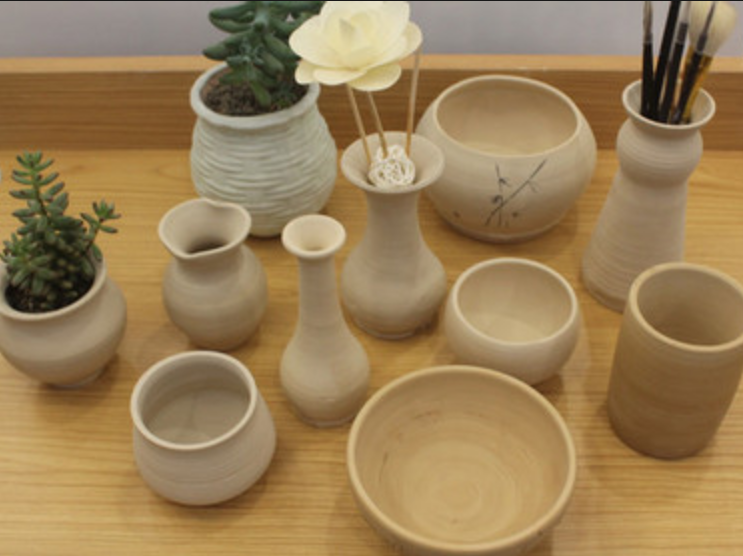 楼底分中心陶艺（2月4-14日双号上课10：00-11：30）